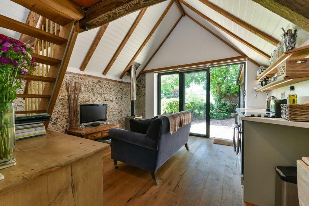 Shepherds Barn West Dean Esterno foto